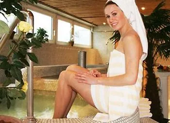 Amadeo Hotel Schaffenrath Salzburg 4*,